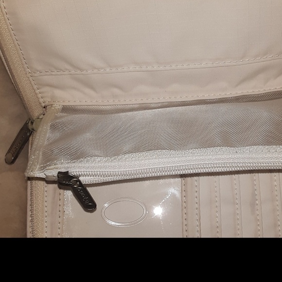 Lesportsac Bags Sale New Lesportsac Wallet Poshmark